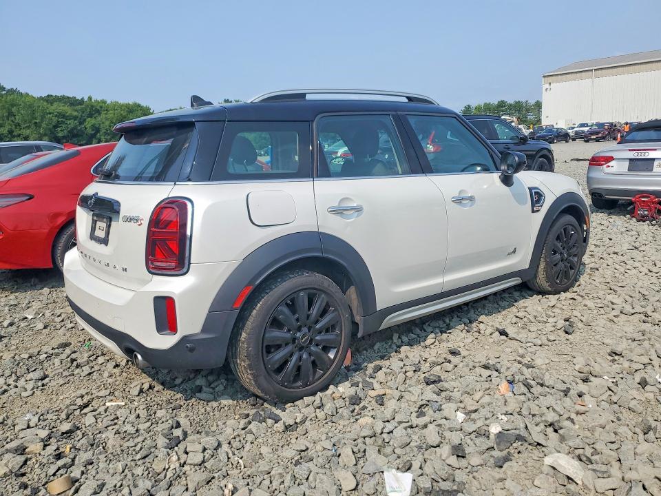 Photo 3 from auction – 2024 MINI COOPER with VIN WMZ83BR0XR3R63377