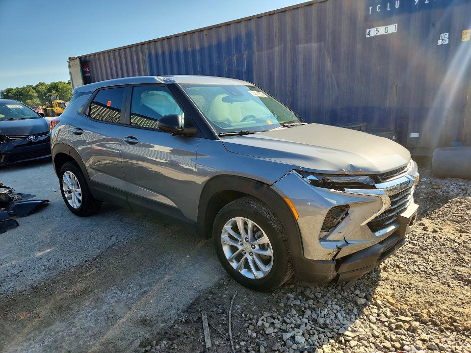 Photo 4 from auction – 2025 CHEVROLET TRAILBLAZER with VIN KL79MMSP9SB048341