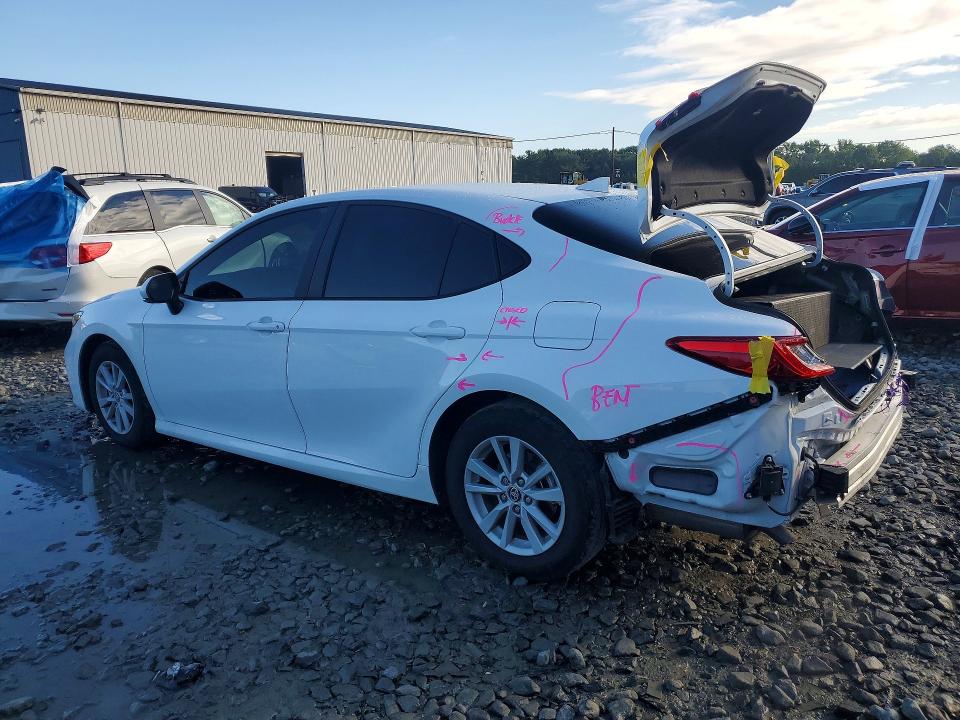 Photo 2 from auction – 2026 TOYOTA CAMRY with VIN 4T1DAACK9TU677722
