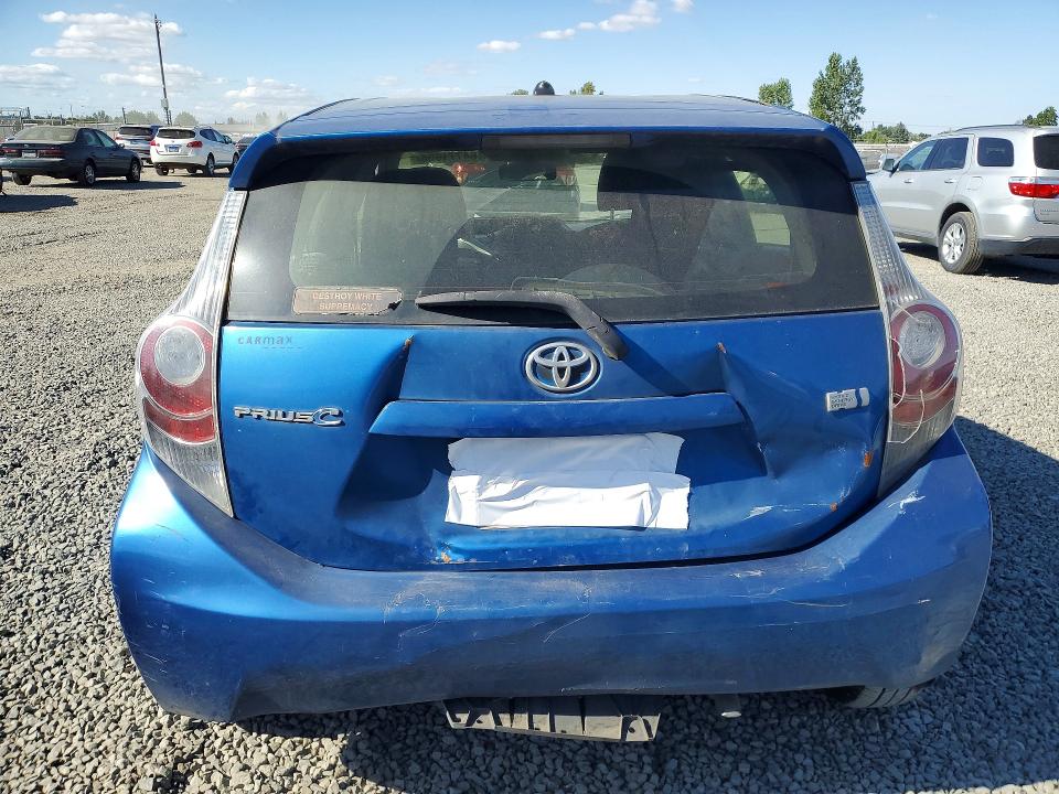 Photo 6 from auction – 2013 TOYOTA PRIUS C with VIN JTDKDTB31D1546411