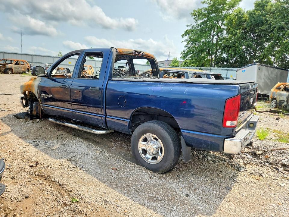 Foto 2 de la subasta – 2004 DODGE RAM 2500 con VIN 3D7KU28C24G236552