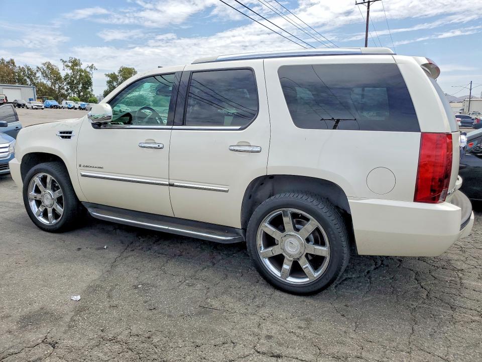 Photo 2 from auction – 2007 CADILLAC ESCALADE with VIN 1GYEC638X7R334490