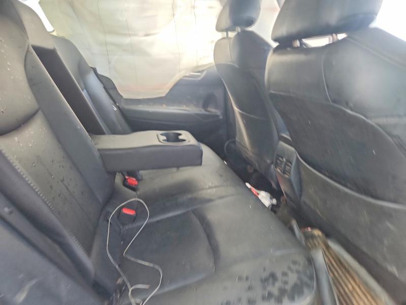 Photo 10 from auction – 2023 TOYOTA COROLLA CROSS with VIN 7MUEAAAGXPV051684