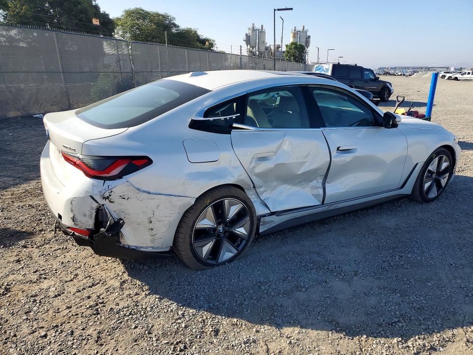 Снимка 3 от търг – 2025 BMW I4 с VIN WBY23HD03SFT92446