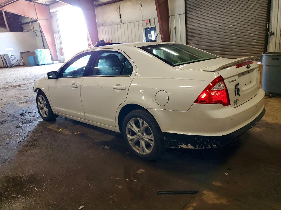 Photo 2 from auction – 2012 FORD FUSION with VIN 3FAHP0HG7CR102728