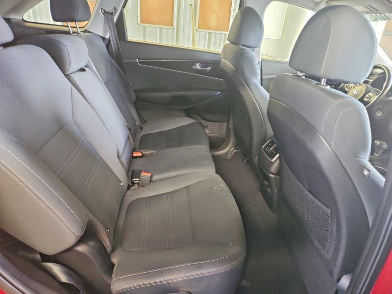 Photo 11 from auction – 2018 KIA SORENTO with VIN 5XYPGDA3XJG347700