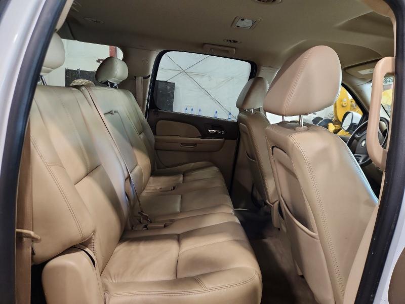 Photo 11 from auction – 2009 CHEVROLET SUBURBAN with VIN 1GNFK26399R243727