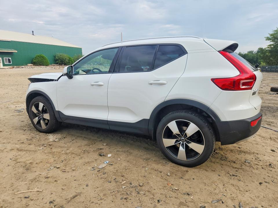 Photo 2 from auction – 2020 VOLVO XC40 with VIN YV4162UK6L2223076