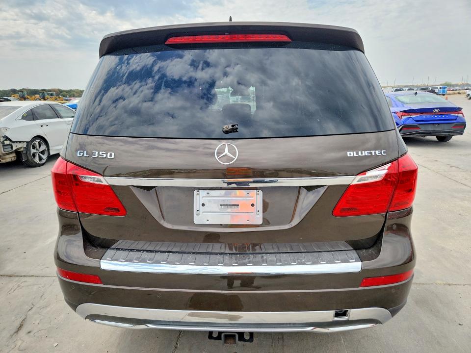 Photo 6 from auction – 2013 MERCEDES-BENZ GL with VIN 4JGDF2EE1DA137198