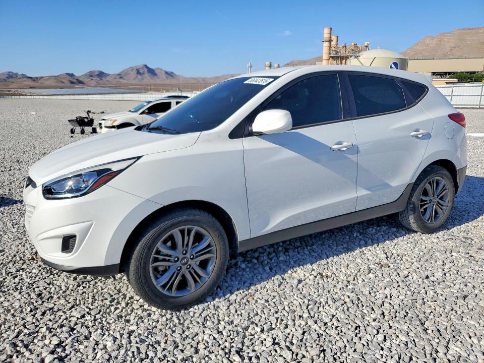 HYUNDAI TUCSON 2015 with VIN KM8JT3AFXFU085779 - Photo from auction