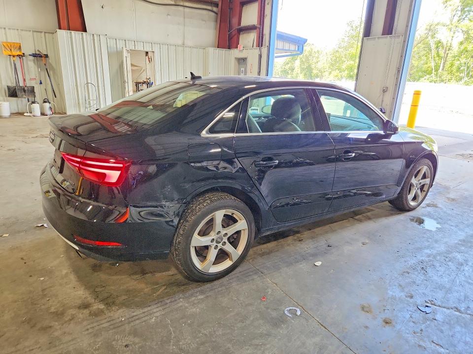 Photo 3 from auction – 2019 AUDI A3 with VIN WAUBEGFF9KA104043