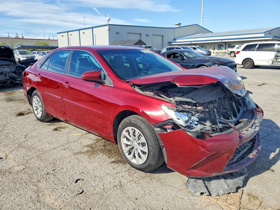 Photo 4 from auction – 2017 TOYOTA CAMRY with VIN 4T1BF1FK1HU662093