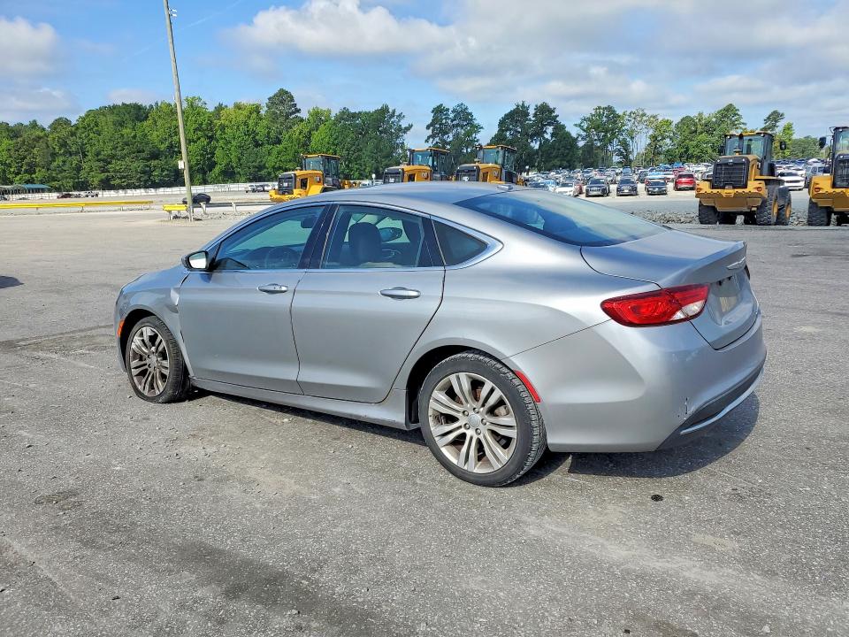 Photo 2 from auction – 2015 CHRYSLER 200 with VIN 1C3CCCAB2FN543372