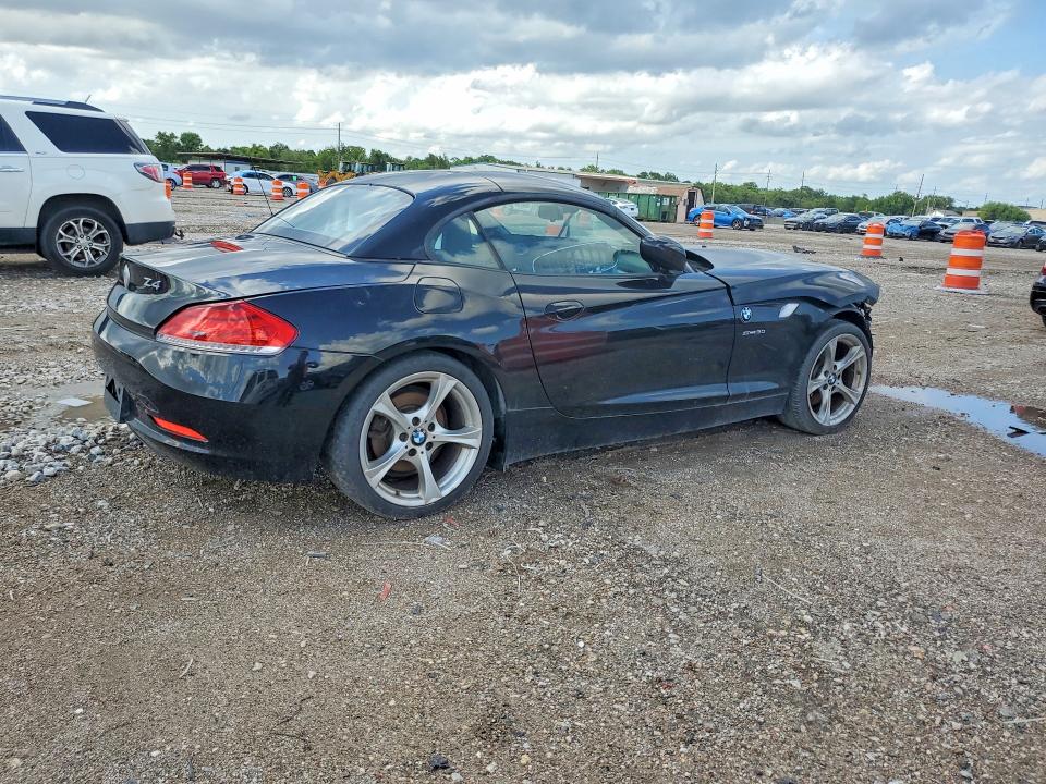 صورة رقم 3 من المزاد - 2011 BMW Z4 مع VIN WBALM5C55BE495711