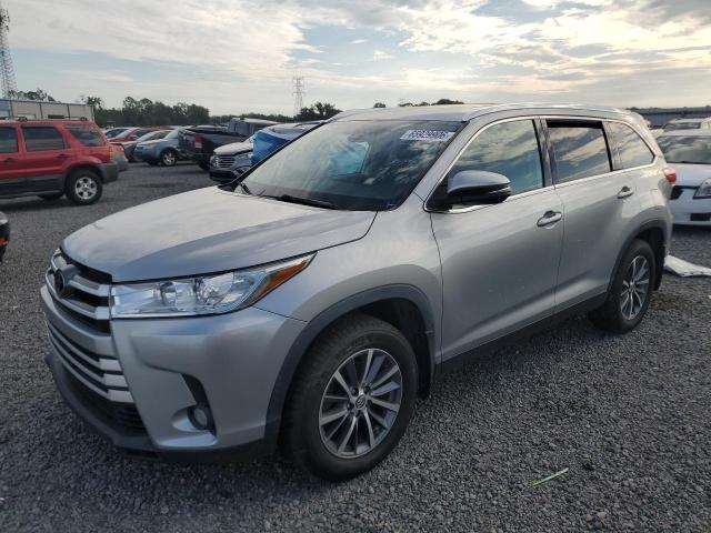 TOYOTA HIGHLANDER 2019 with VIN 5TDJZRFH0KS732964 - Photo from auction