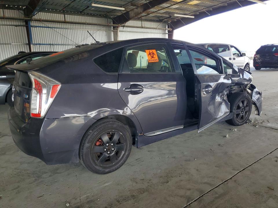 Photo 3 from auction – 2012 TOYOTA PRIUS with VIN JTDKN3DU6C5384205