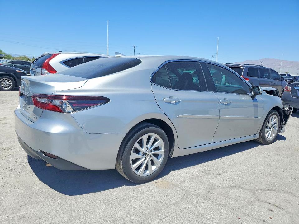 Photo 3 from auction – 2024 TOYOTA CAMRY with VIN 4T1C11AK0RU223592