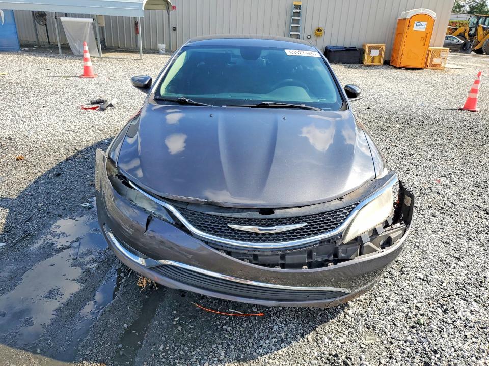 Photo 5 from auction – 2016 CHRYSLER 200 with VIN 1C3CCCAB0GN176828