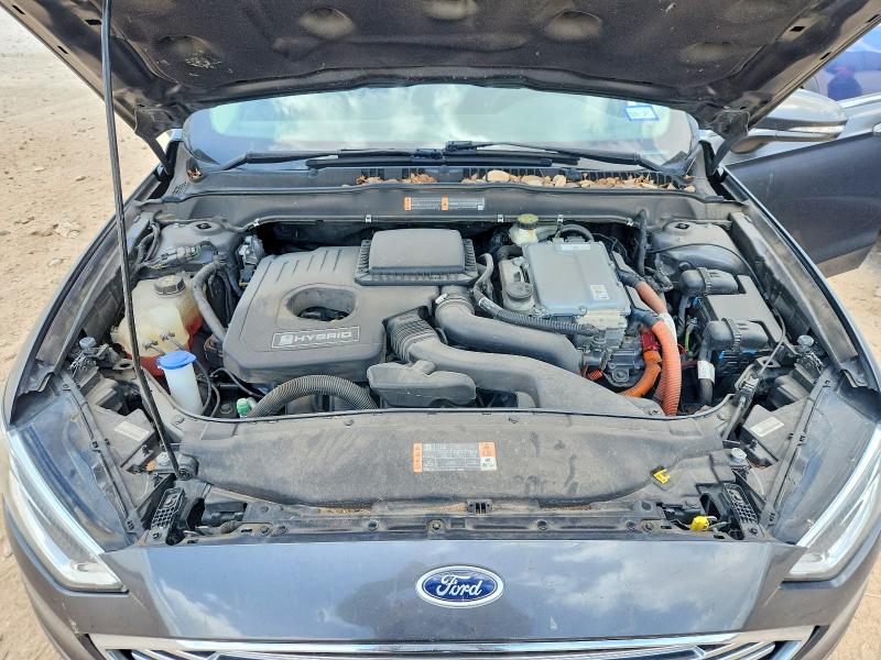 Photo 11 from auction – 2018 FORD FUSION with VIN 3FA6P0RU7JR128139
