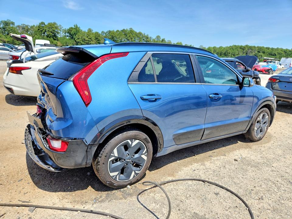Photo 3 from auction – 2024 KIA NIRO with VIN KNDCR3L12R5077977