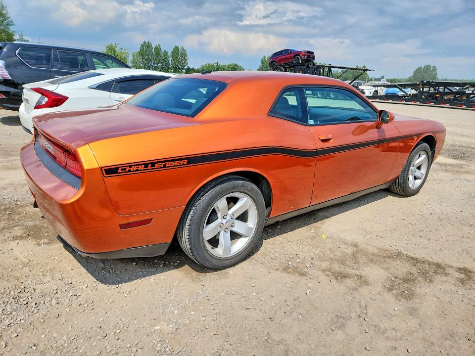 Photo 3 from auction – 2011 DODGE CHALLENGER with VIN 2B3CJ4DGXBH590328
