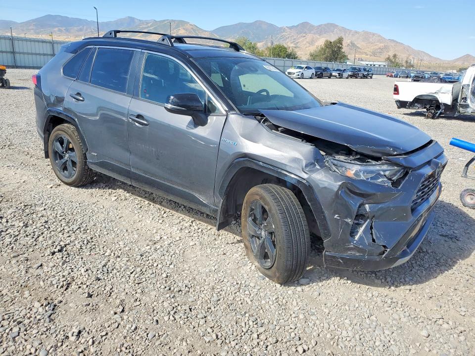 Photo 4 from auction – 2020 TOYOTA RAV4 with VIN 2T3EWRFV0LW074188