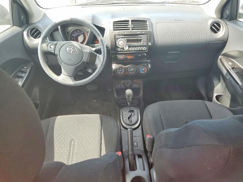 Photo 8 from auction – 2010 SCION XD with VIN JTKKU4B49A1005724