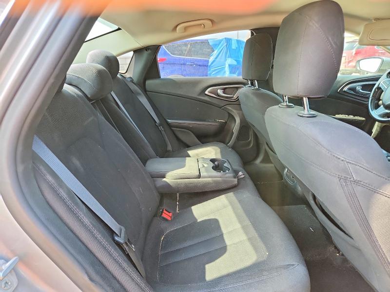 Photo 10 from auction – 2015 CHRYSLER 200 with VIN 1C3CCCABXFN599480