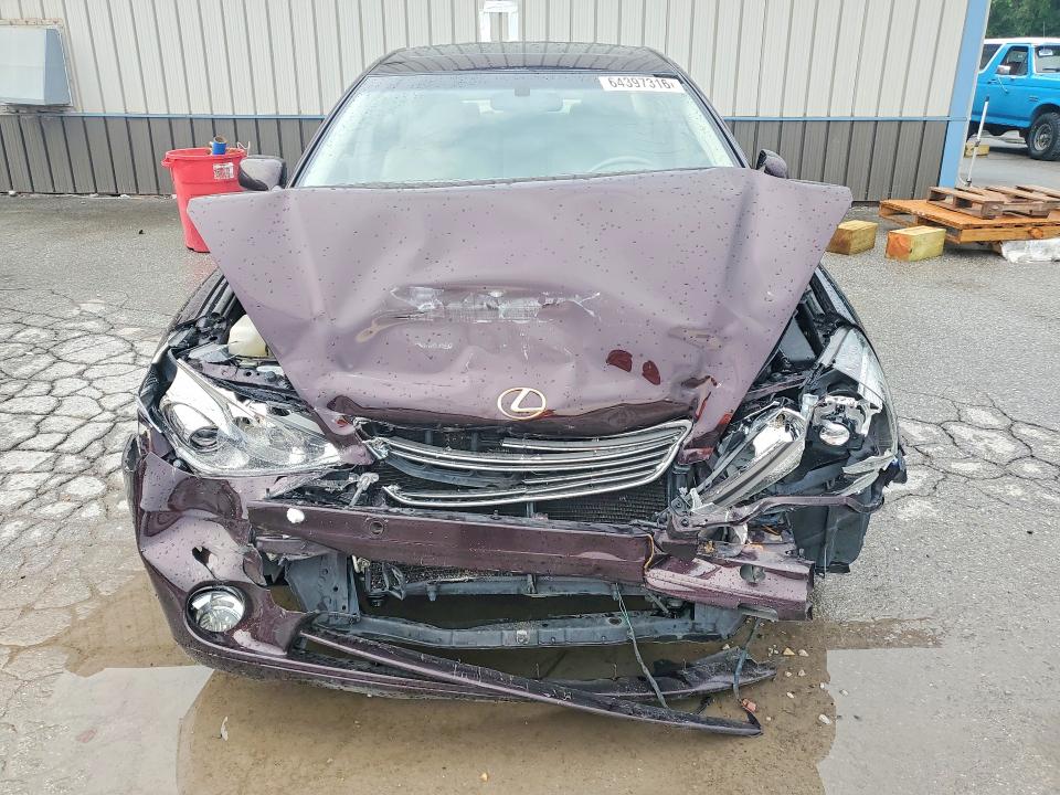 Photo 5 from auction – 2005 LEXUS ES with VIN JTHBA30G055084172