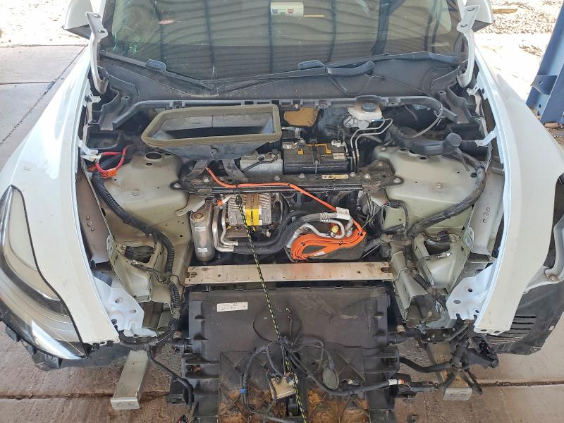 Photo 12 from auction – 2020 TESLA MODEL Y with VIN 5YJYGDEE0LF010317