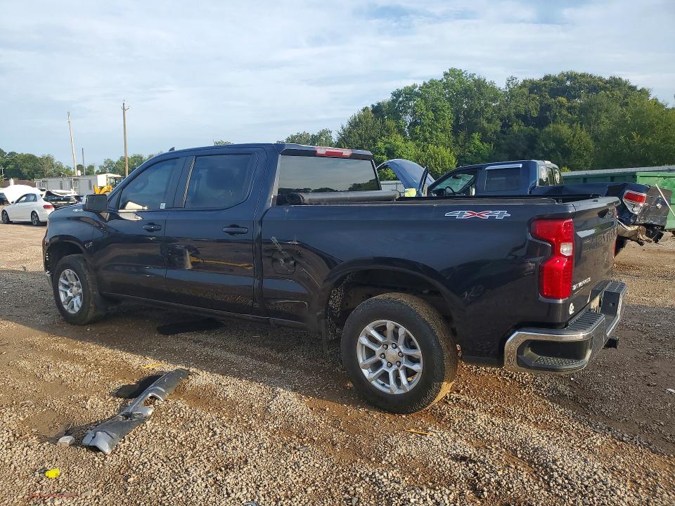 Photo 2 from auction – 2023 CHEVROLET SILVERADO with VIN 1GCUDDED5PZ179067