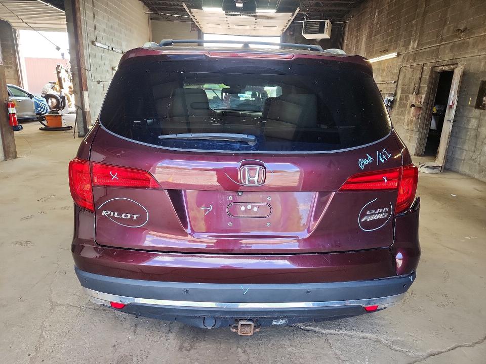 Zdjęcie 6 z aukcji – 2017 HONDA PILOT z VIN 5FNYF6H0XHB057327