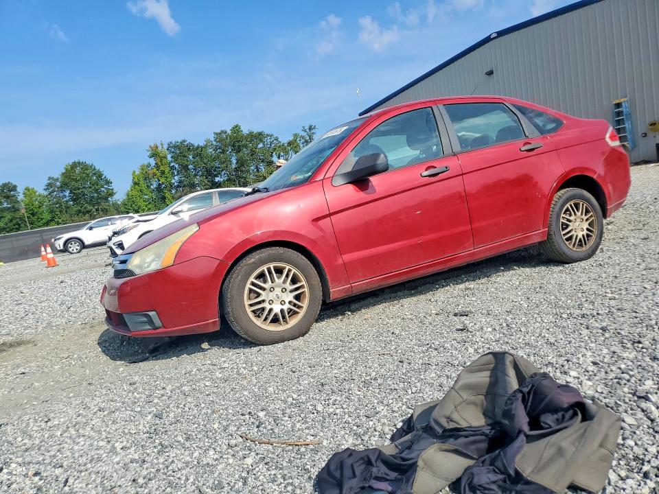FORD FOCUS 2011 with VIN 1FAHP3FN3BW132775 - Photo from auction
