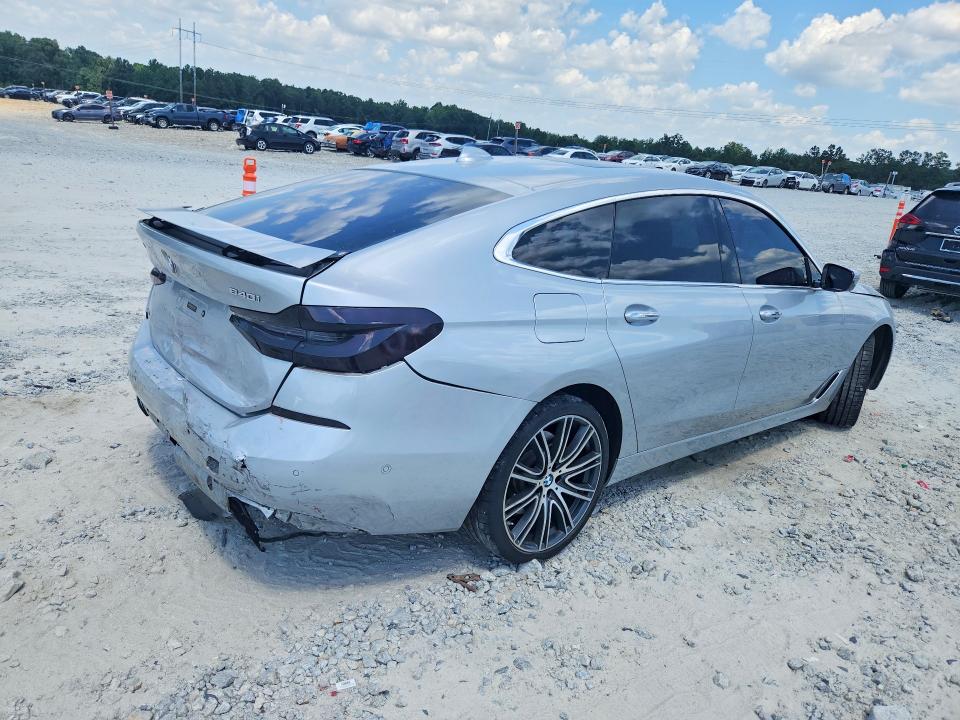 Photo 3 from auction – 2018 BMW 640 with VIN WBAJV6C55JBC99913