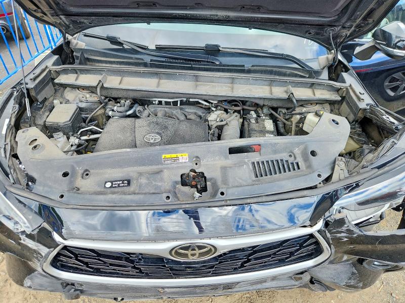 Photo 12 from auction – 2021 TOYOTA HIGHLANDER with VIN 5TDBZRBHXMS550699