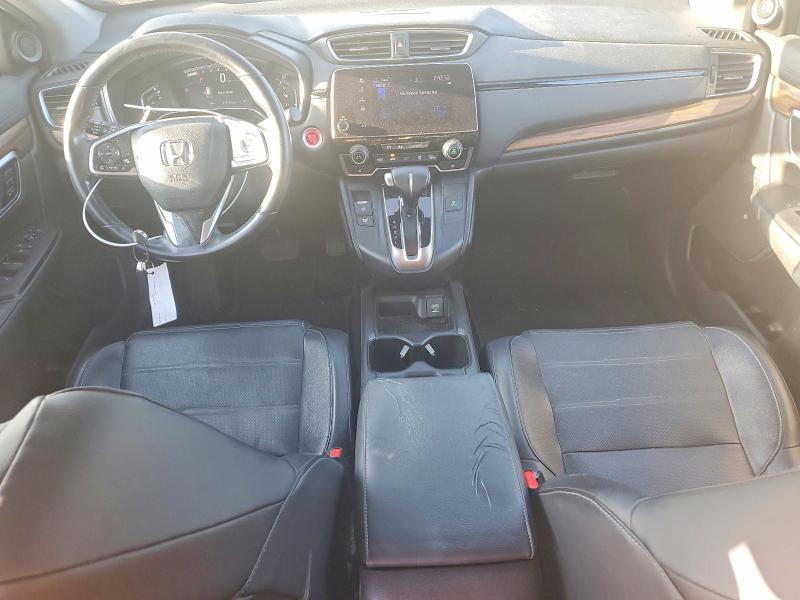 Photo 8 from auction – 2017 HONDA CR-V with VIN 7FARW1H87HE045864