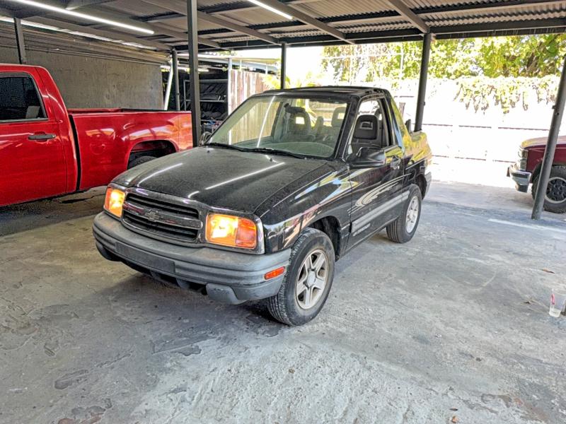Photo 2 from auction – 2003 CHEVROLET TRACKER with VIN 2CNBE18C736925171