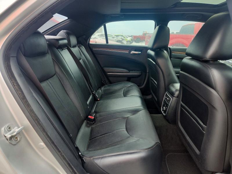 Фото 10 с аукциона – 2012 CHRYSLER 300C с VIN 2C3CCAPT2CH313422