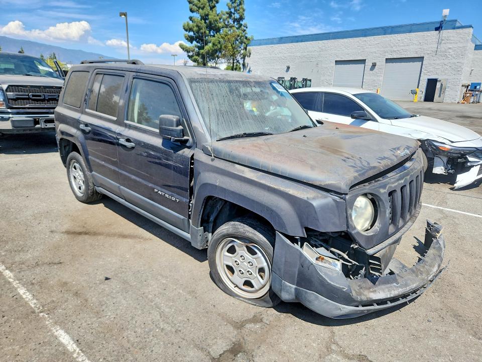 Photo 4 from auction – 2014 JEEP PATRIOT with VIN 1C4NJPBA2ED619779