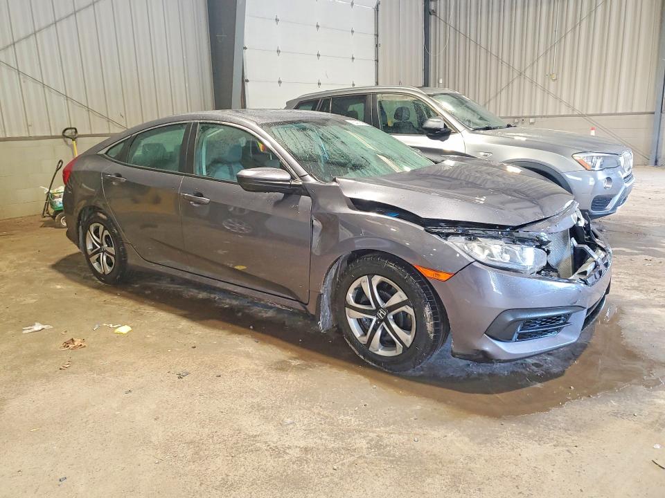 Photo 4 from auction – 2016 HONDA CIVIC with VIN 2HGFC2F54GH572289