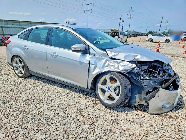 Photo 4 from auction – 2014 FORD FOCUS with VIN 1FADP3J29EL143040