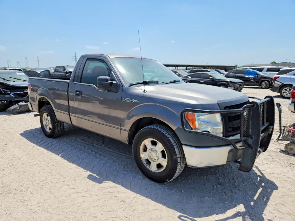 Photo 4 from auction – 2013 FORD F150 with VIN 1FTMF1CM0DFB74903