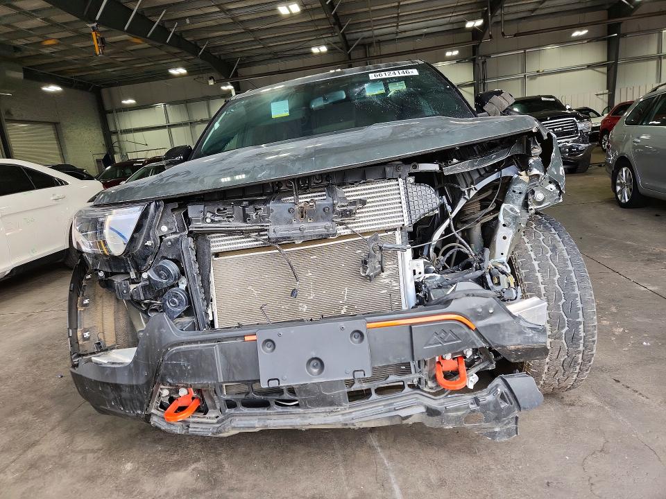 Photo 5 from auction – 2023 FORD EXPLORER with VIN 1FMSK8JH3PGB47822