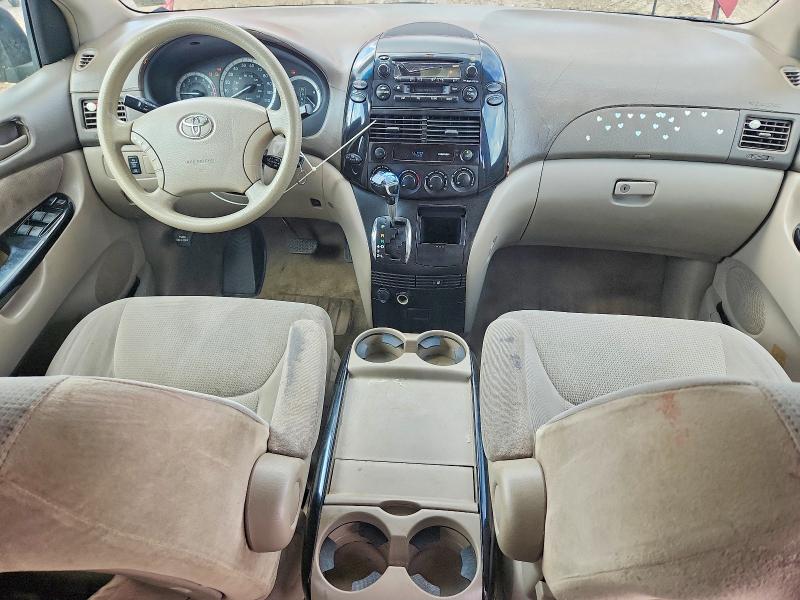 Photo 8 from auction – 2004 TOYOTA SIENNA with VIN 5TDZA23C74S055246
