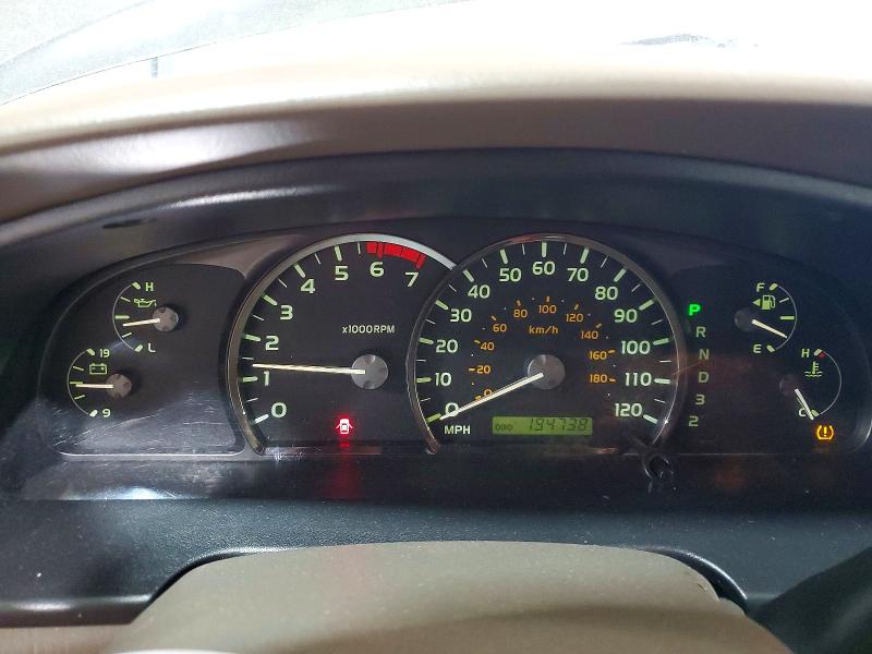Photo 9 from auction – 2005 TOYOTA SEQUOIA with VIN 5TDZT34A15S260060