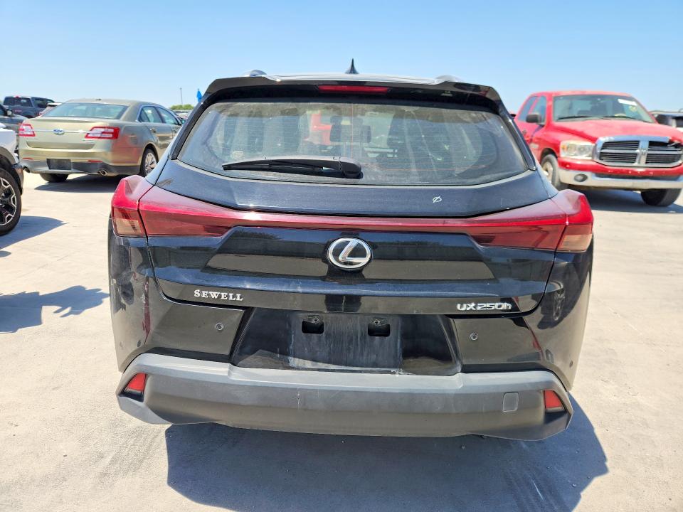 Снимка 6 от търг – 2024 LEXUS UX 250H с VIN JTHX6JBH3R2190737
