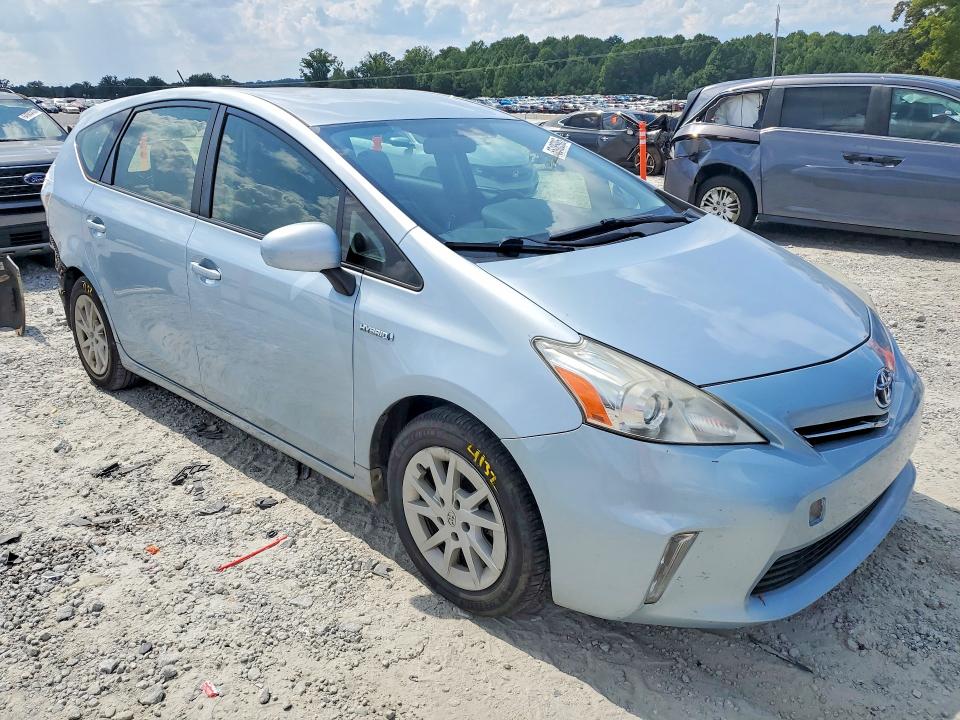 Zdjęcie 4 z aukcji – 2012 TOYOTA PRIUS V z VIN JTDZN3EU2C3138258