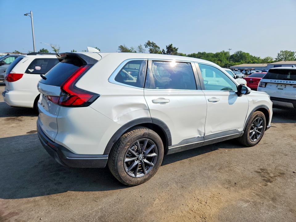 Photo 3 from auction – 2026 HONDA CR-V with VIN 2HKRS4H70TH461765
