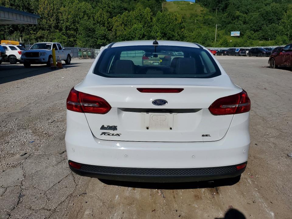 Photo 6 from auction – 2017 FORD FOCUS with VIN 1FADP3H28HL219051