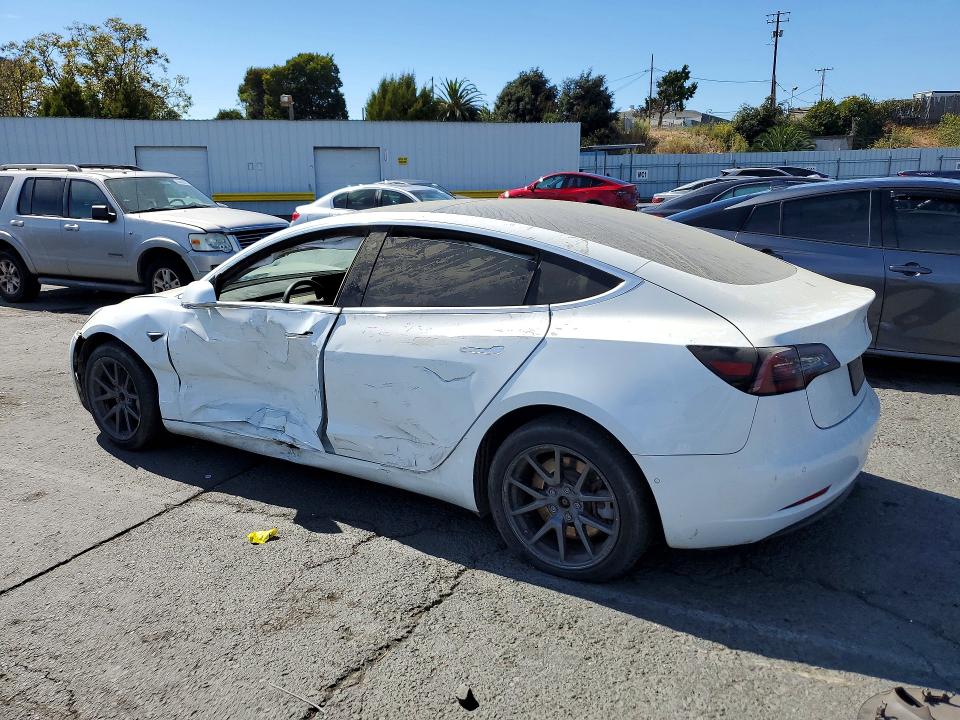 Photo 2 from auction – 2019 TESLA MODEL 3 with VIN 5YJ3E1EA2KF447567